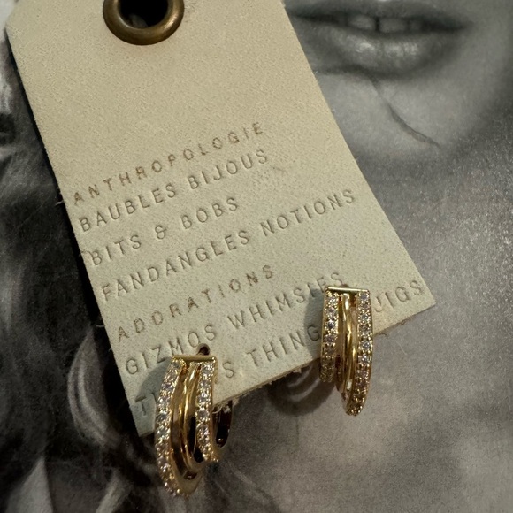 Anthropologie Elegant Gold and diamond Earrings - Picture 5 of 5